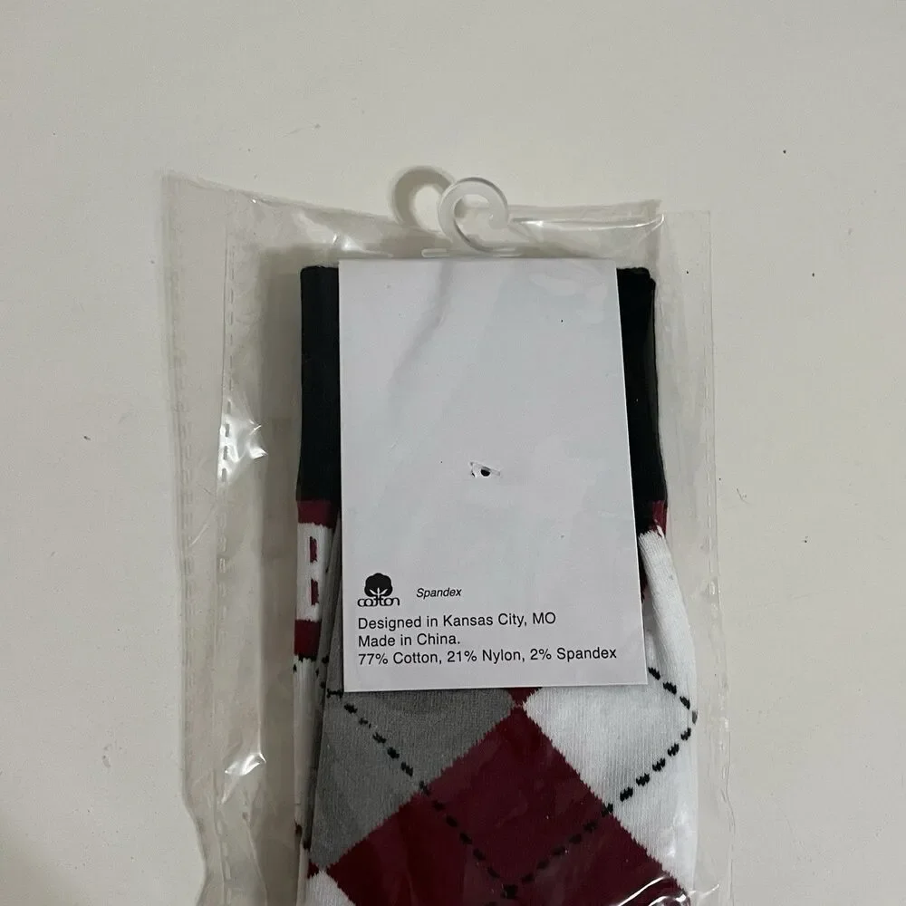 The University of Chicago Booth School of Business Argyle Dress Socks NWT